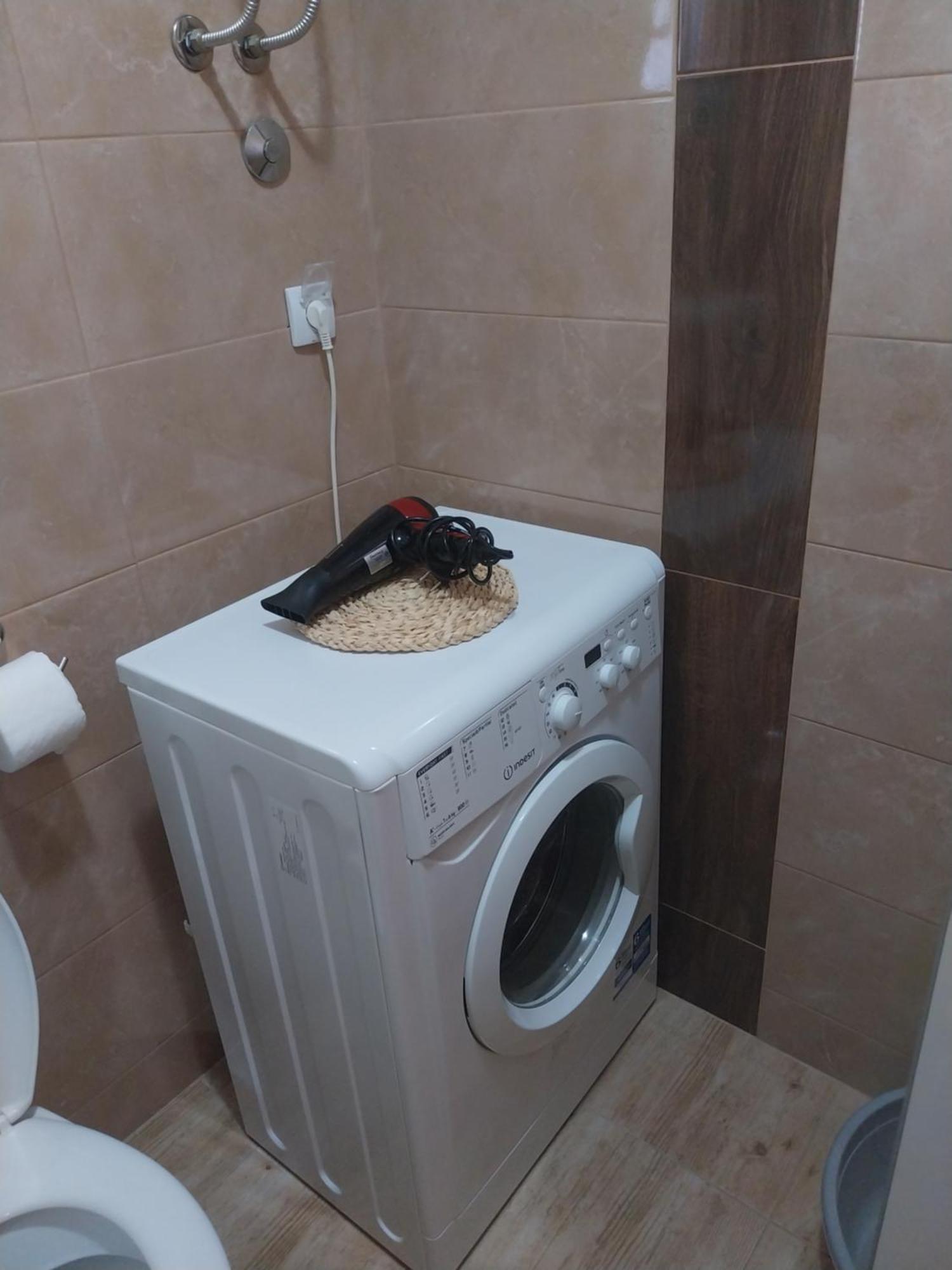 Apartments M&T 티바트 외부 사진